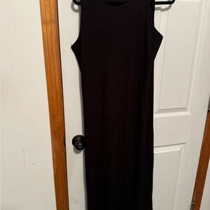 Sleeveless Black Maxi Dress
